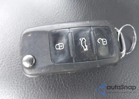 2017 Volkswagen Tiguan 2.0T Sport из США, поврежденный, VIN WVGTV7AX9HK027549